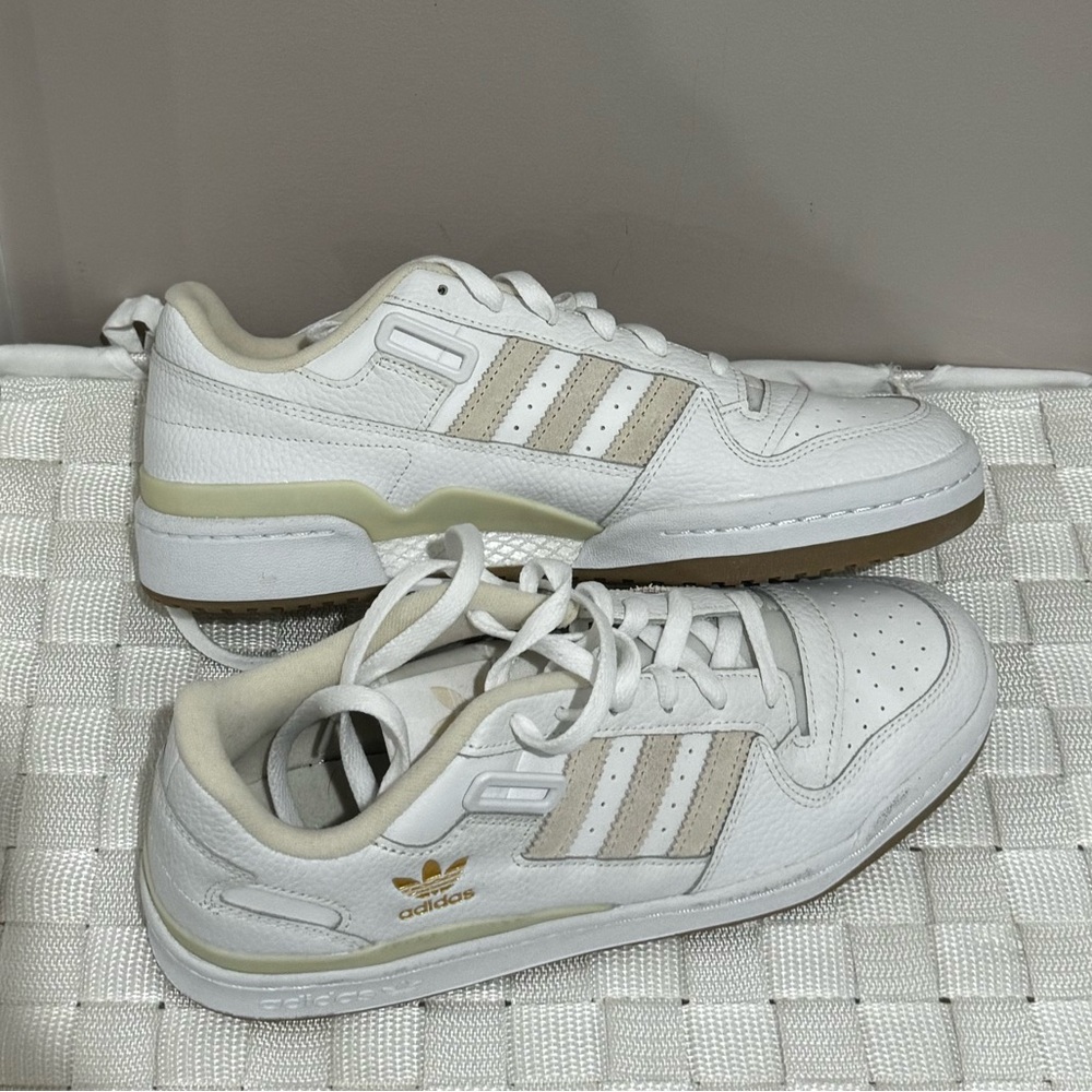 Adidas Womens Sneakers Brand New